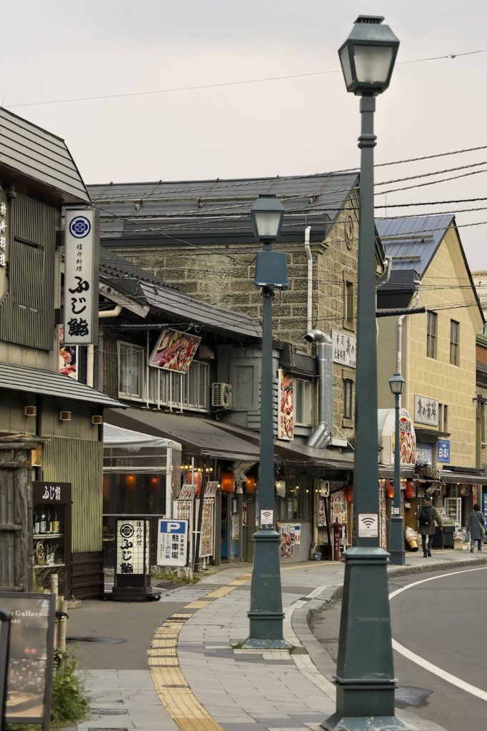 観光スポット③ 堺町本通り