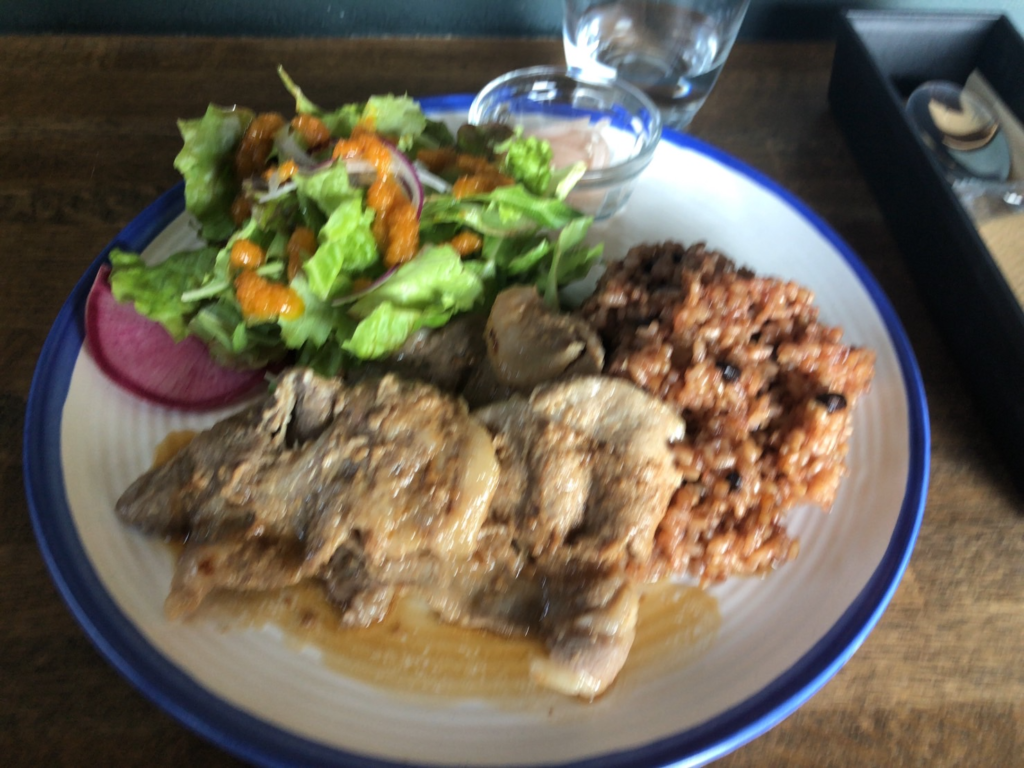 カーミスカフェ店主Dさん:Q比布町の良いところはどこですか?