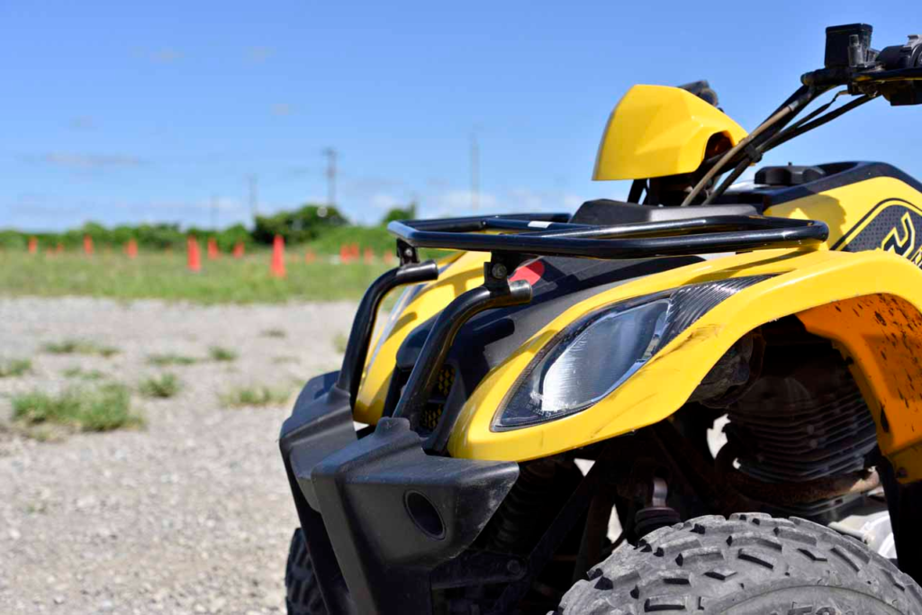 ぴっぷスキー場で四輪バギーを楽しむ