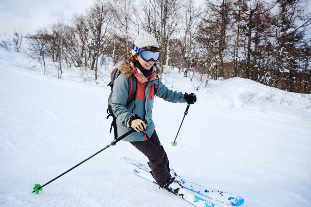 黒岳スキー場で春スキーを楽しむ