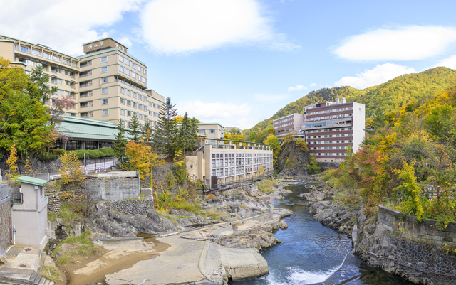 定山渓温泉 14:00~